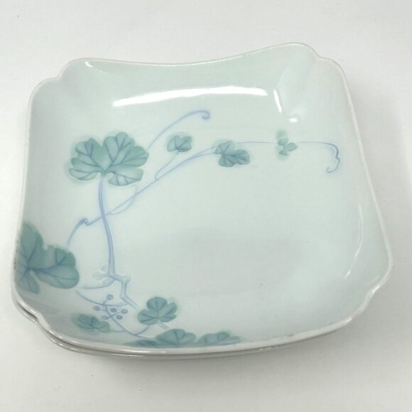Vintage Japanese Traditional Pattern Small Plates - Marked With Stamp - Set of 2 - Picture 1 of 4
